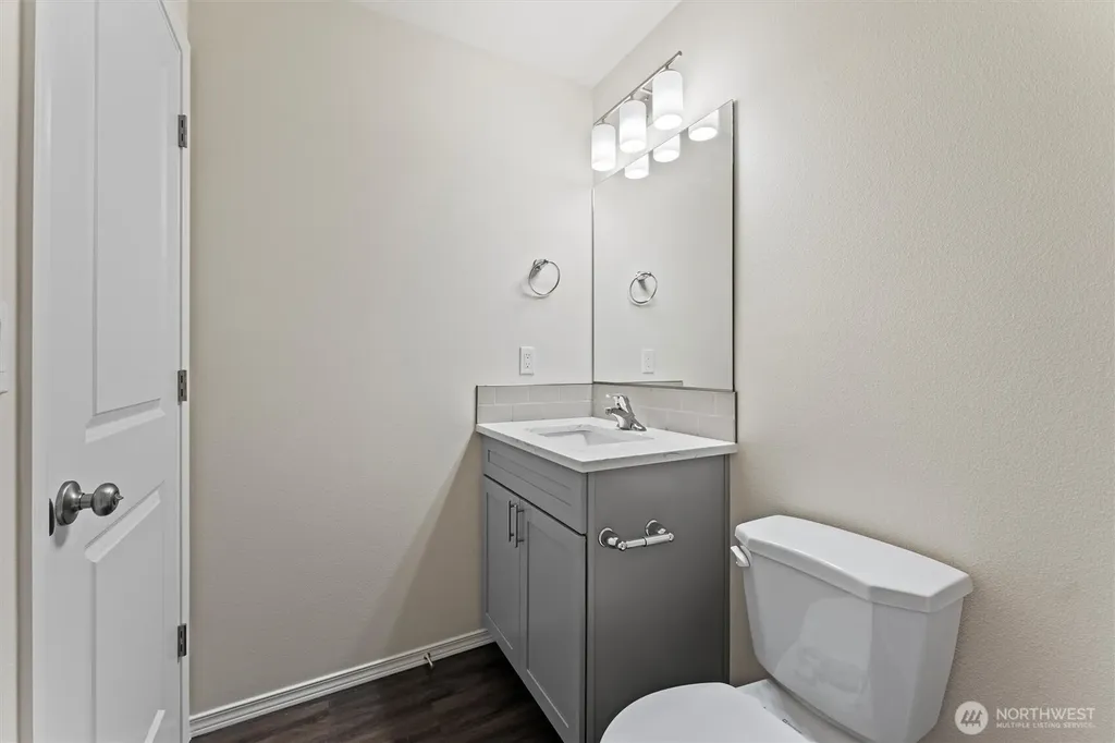 924 La Vista Drive Warden WA 98857