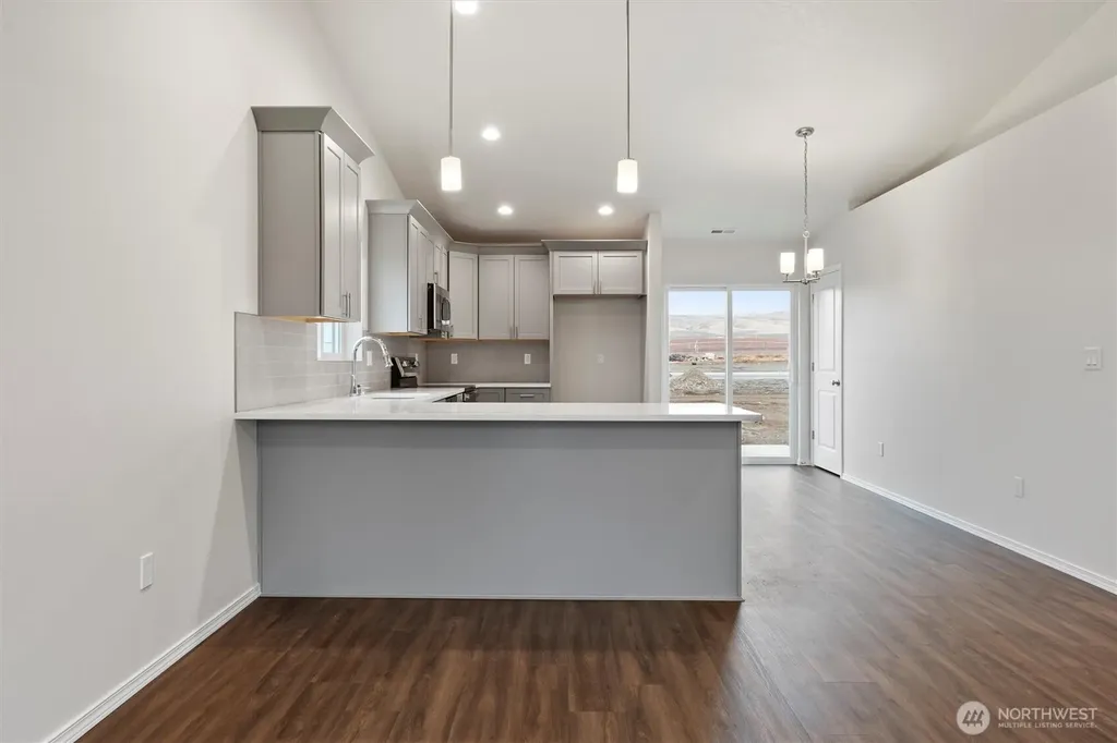 924 La Vista Drive Warden WA 98857