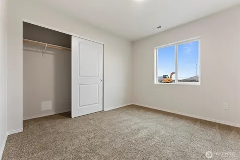924 La Vista Drive Warden WA 98857