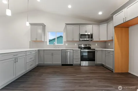 924 La Vista Drive Warden WA 98857