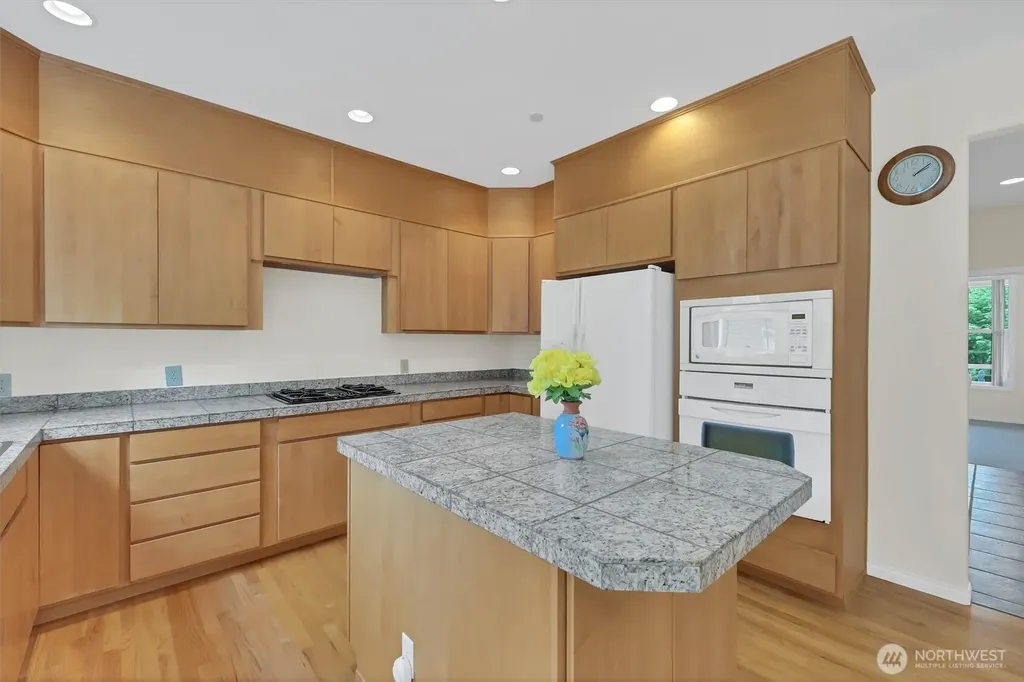 11616 296th Avenue NE Carnation WA 98014