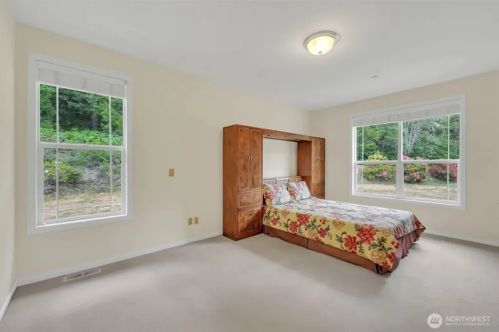 11616 296th Avenue NE Carnation WA 98014