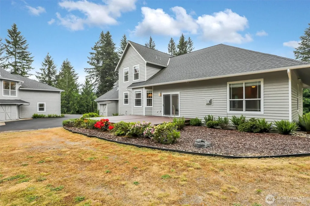 11616 296th Avenue NE Carnation WA 98014