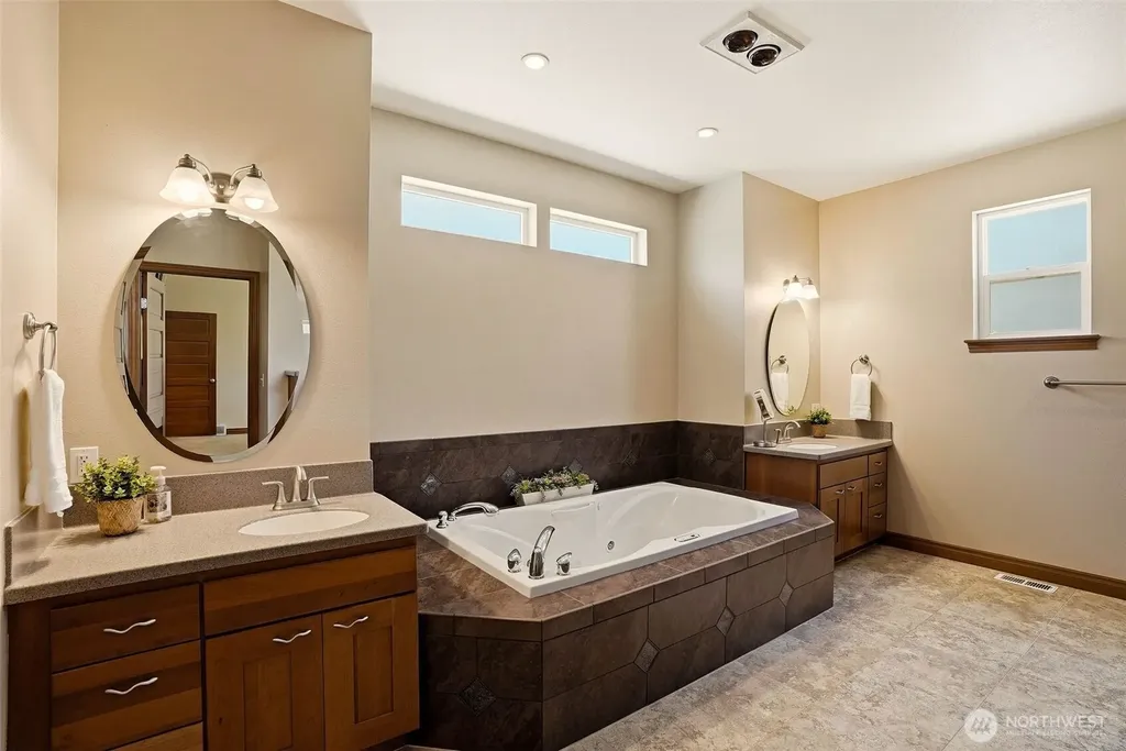 9524 E Northrim Lane Spokane WA 99217