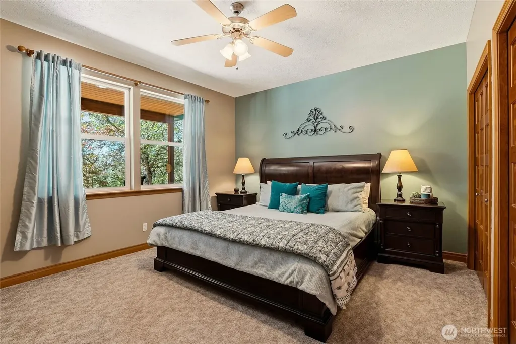 9524 E Northrim Lane Spokane WA 99217
