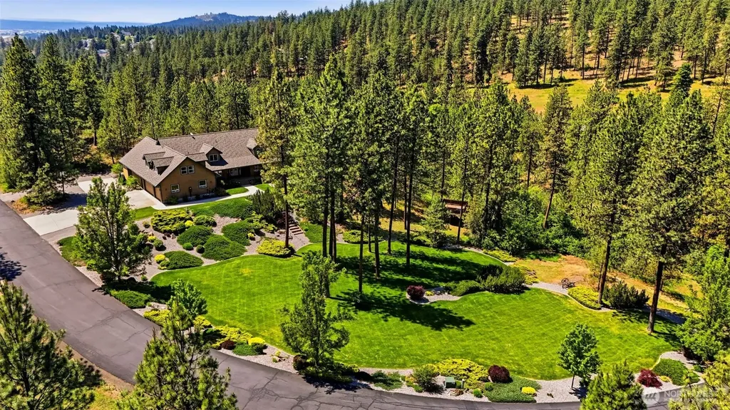 9524 E Northrim Lane Spokane WA 99217