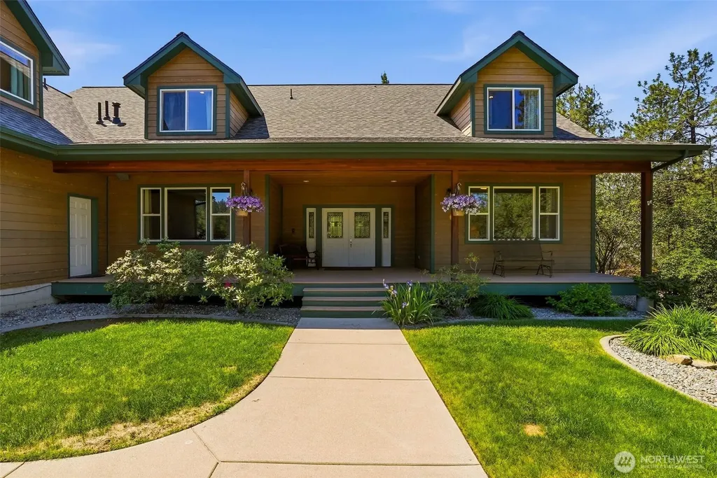 9524 E Northrim Lane Spokane WA 99217