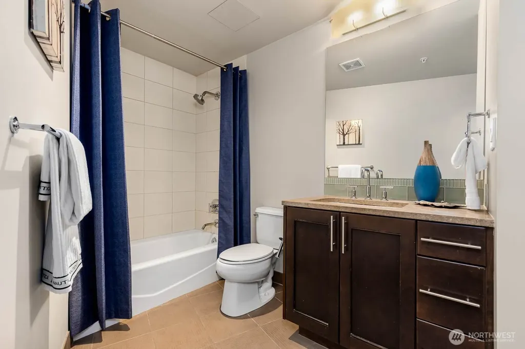 10610 NE 9th Place Bellevue WA 98004