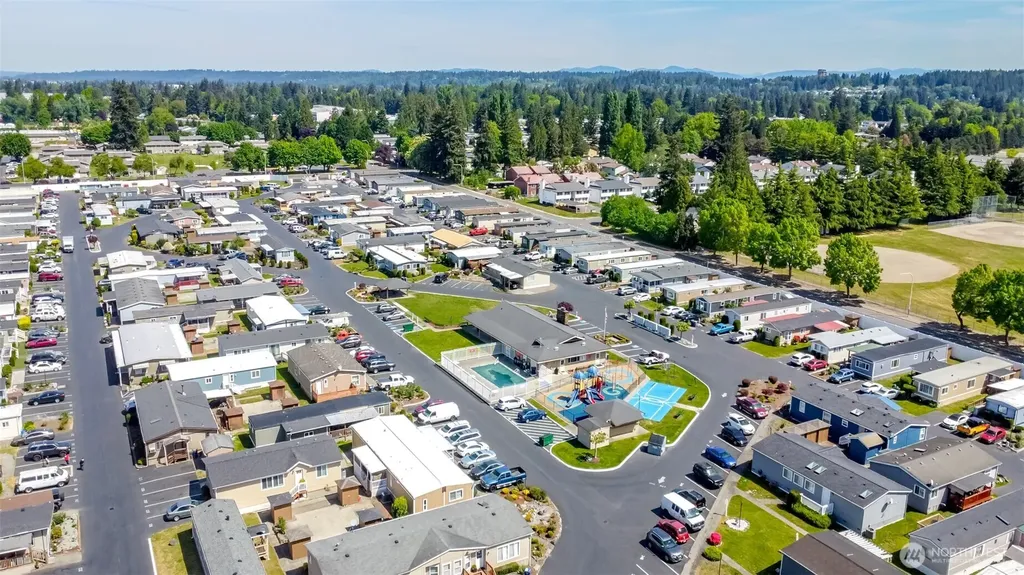 210 37th St SE Auburn WA 98002