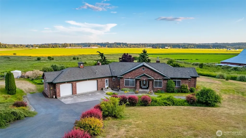 2322 Pioneer Highway Stanwood WA 98292