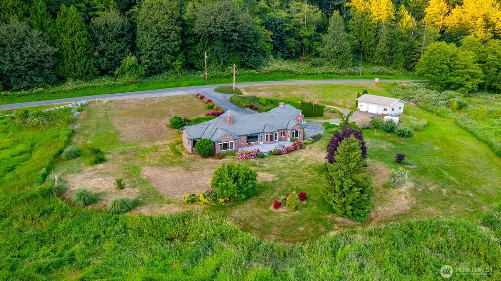 2322 Pioneer Highway Stanwood WA 98292