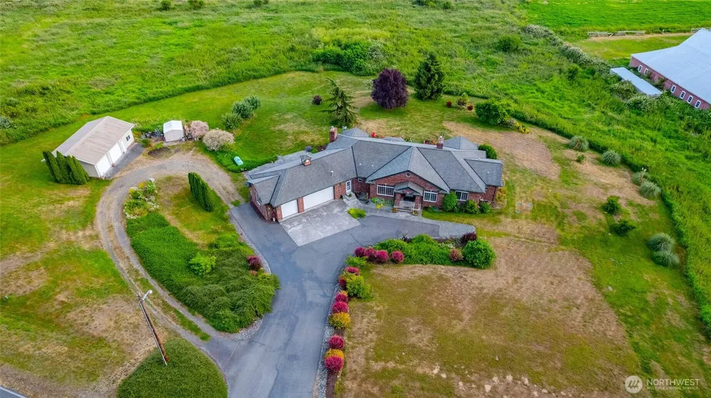 2322 Pioneer Highway Stanwood WA 98292