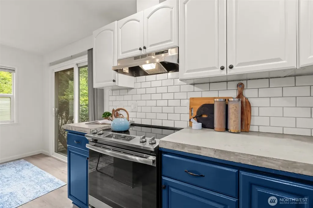 2015 104th Street SW Everett WA 98204