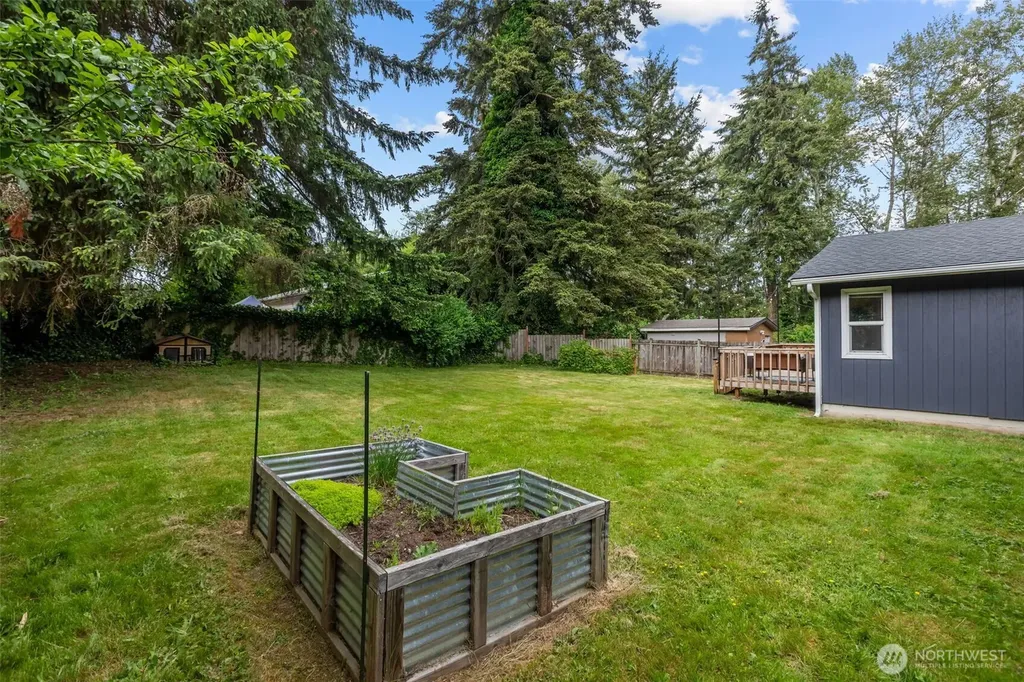 2015 104th Street SW Everett WA 98204