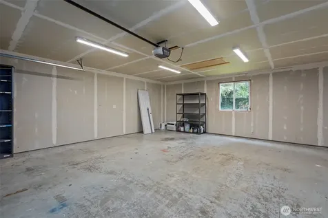 2015 104th Street SW Everett WA 98204