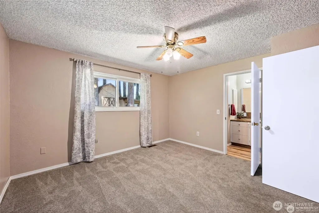 5208 Brentwood Drive SE Lacey WA 98503