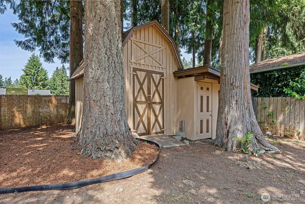 5208 Brentwood Drive SE Lacey WA 98503