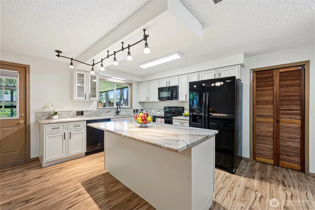 5208 Brentwood Drive SE Lacey WA 98503