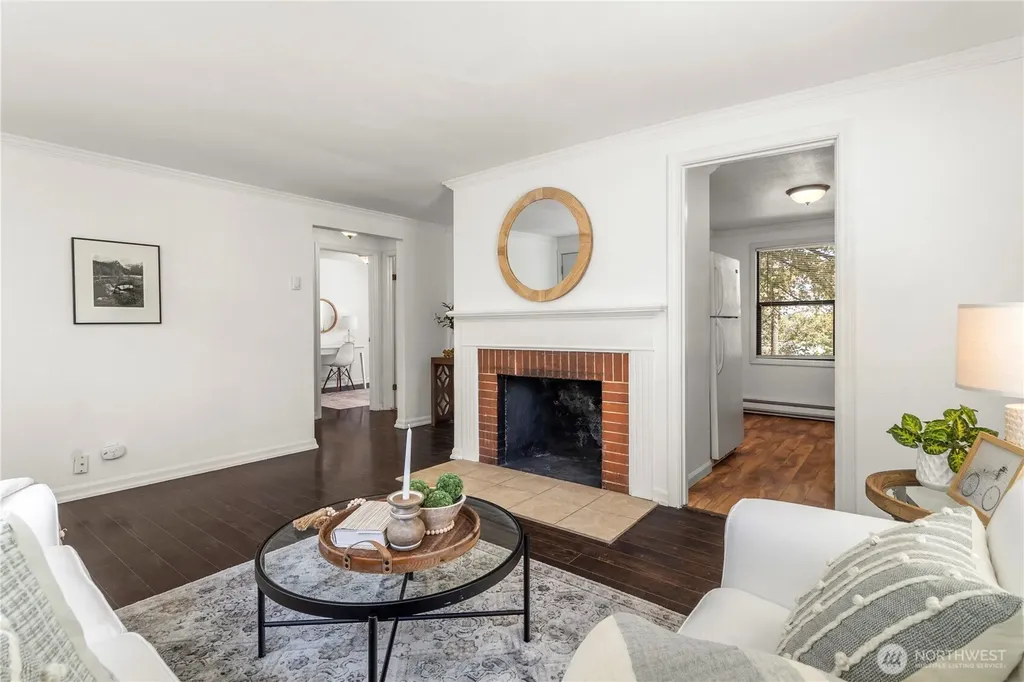 12656 74th Place S Seattle WA 98178