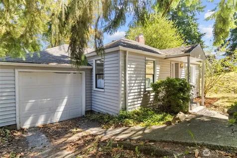 12656 74th Place S Seattle WA 98178