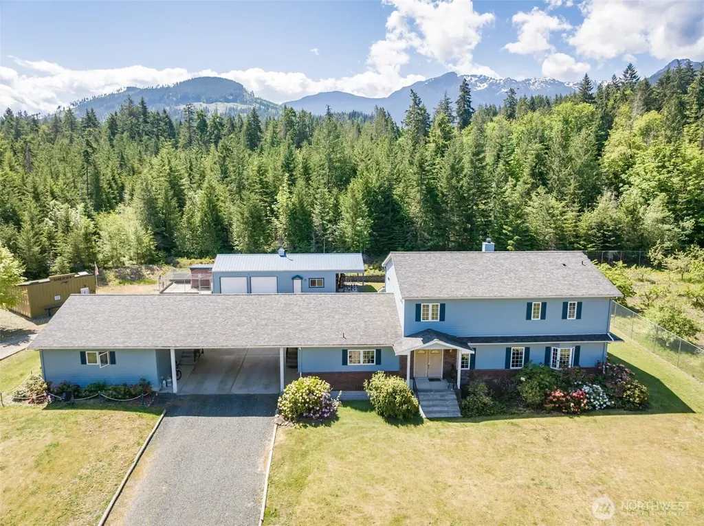 5611 S Doss Road Port Angeles WA 98362