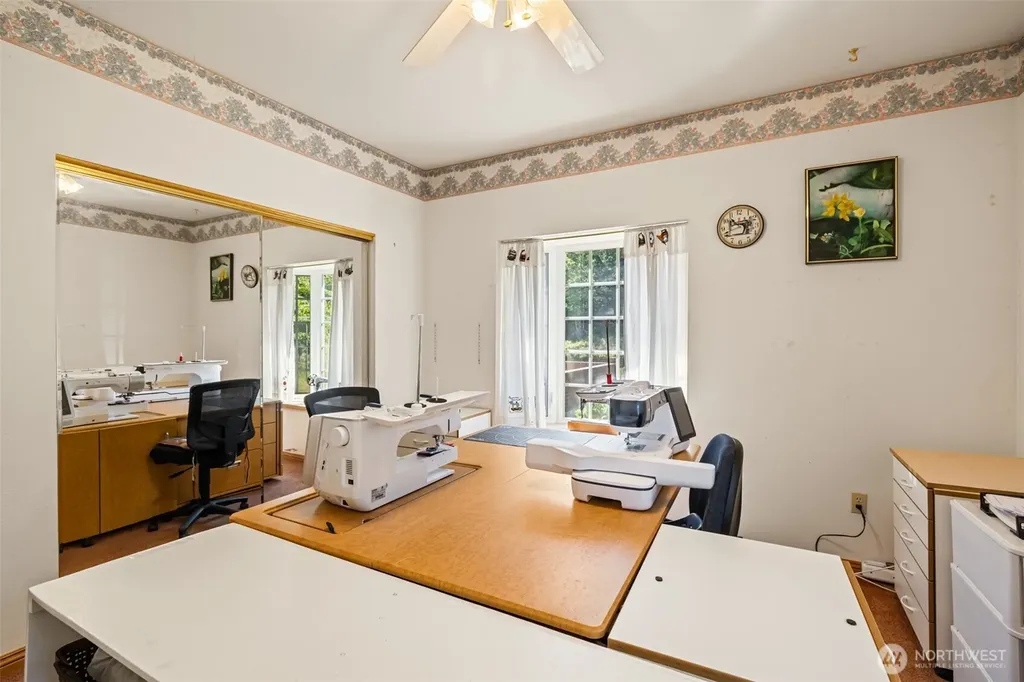 5611 S Doss Road Port Angeles WA 98362