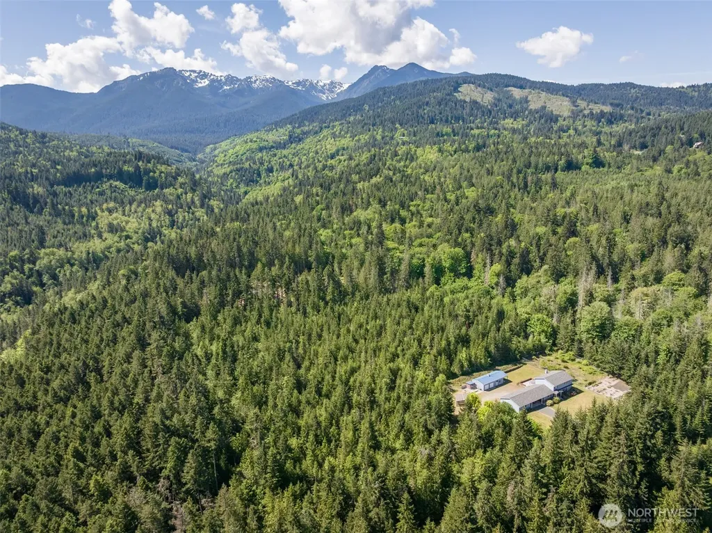 5611 S Doss Road Port Angeles WA 98362