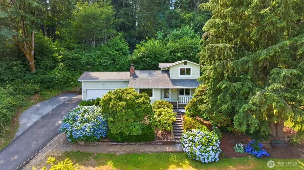 19232 Yew Way Snohomish WA 98296