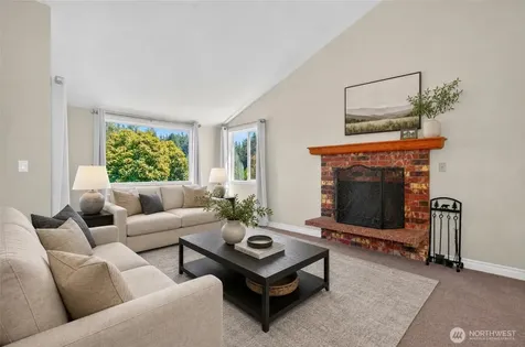 19232 Yew Way Snohomish WA 98296