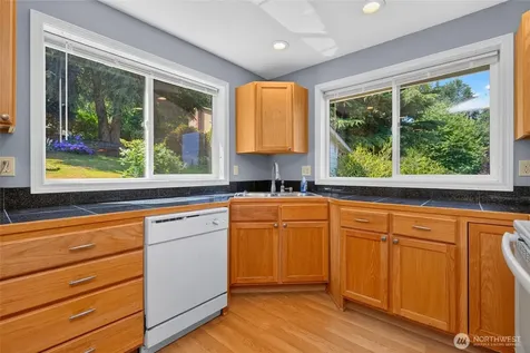 19232 Yew Way Snohomish WA 98296