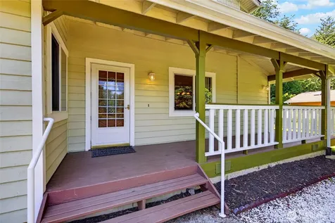 19232 Yew Way Snohomish WA 98296