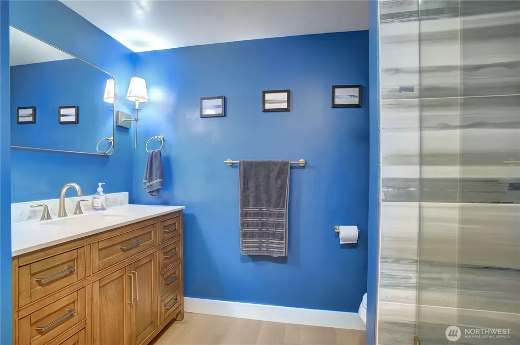4545 Sand Point Way NE Seattle WA 98105