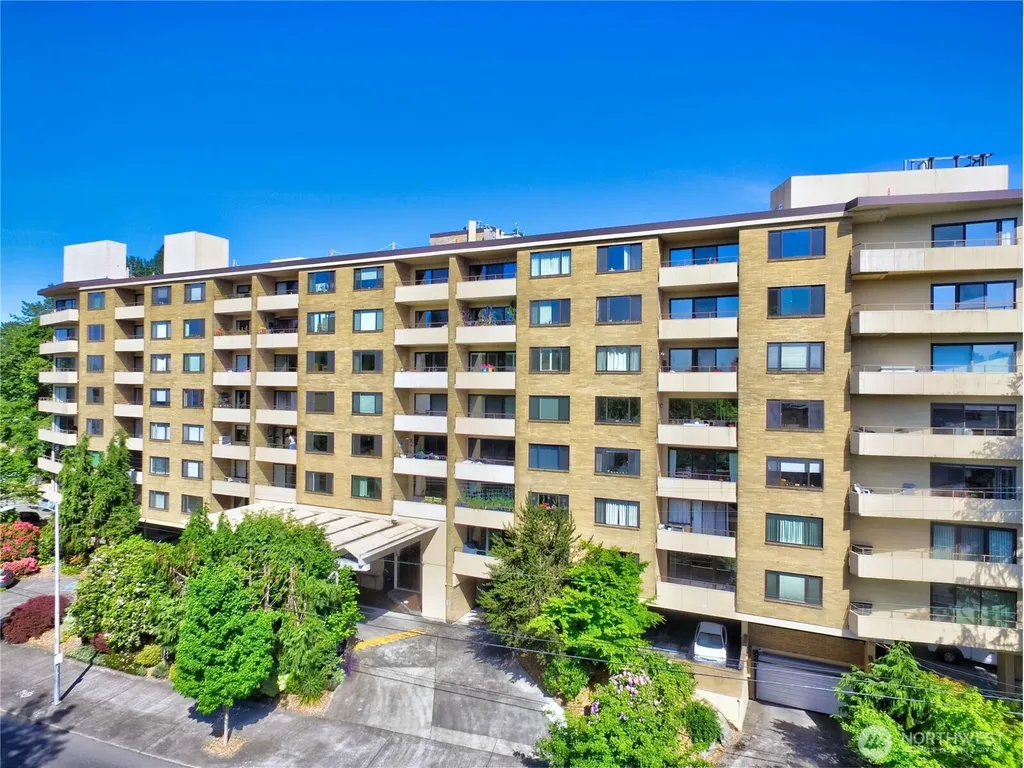 4545 Sand Point Way NE Seattle WA 98105