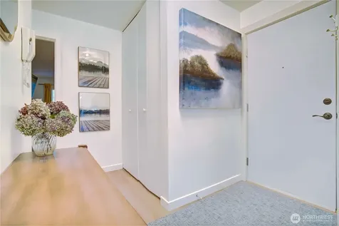 4545 Sand Point Way NE Seattle WA 98105