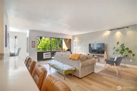 4545 Sand Point Way NE Seattle WA 98105
