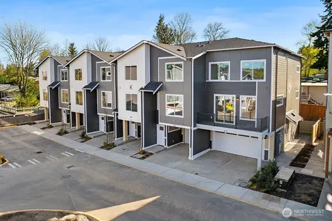 16823 Alder Way Lynnwood WA 98037
