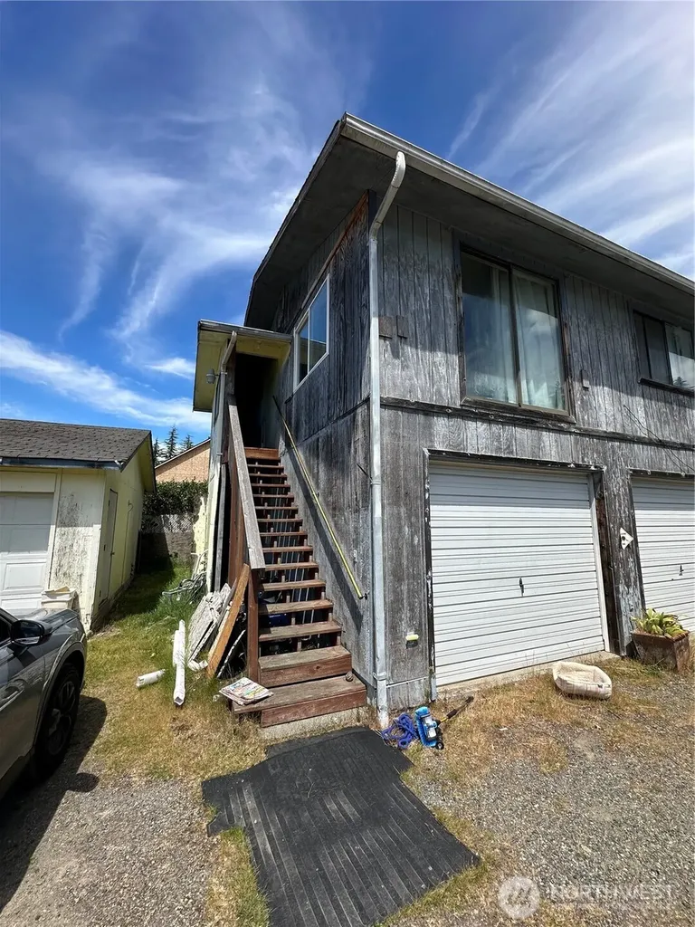 2712 67th Avenue W University Place WA 98466