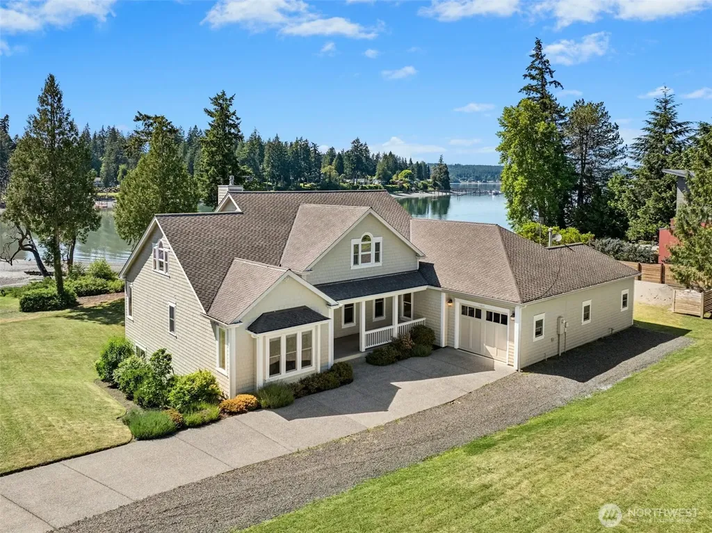 15809 Virginia Point Road NE Poulsbo WA 98370
