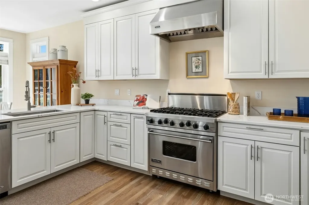 15809 Virginia Point Road NE Poulsbo WA 98370