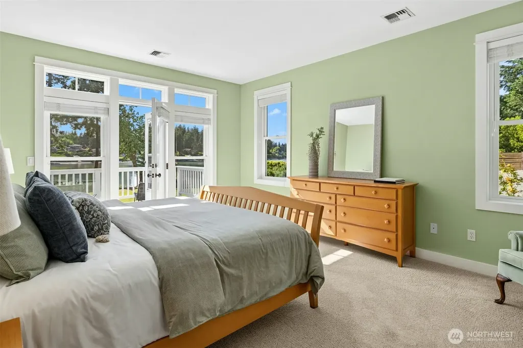 15809 Virginia Point Road NE Poulsbo WA 98370