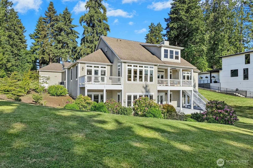 15809 Virginia Point Road NE Poulsbo WA 98370