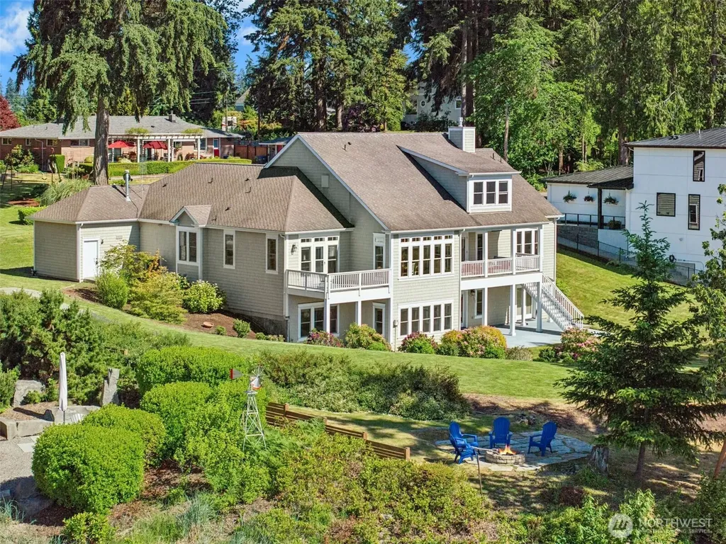 15809 Virginia Point Road NE Poulsbo WA 98370