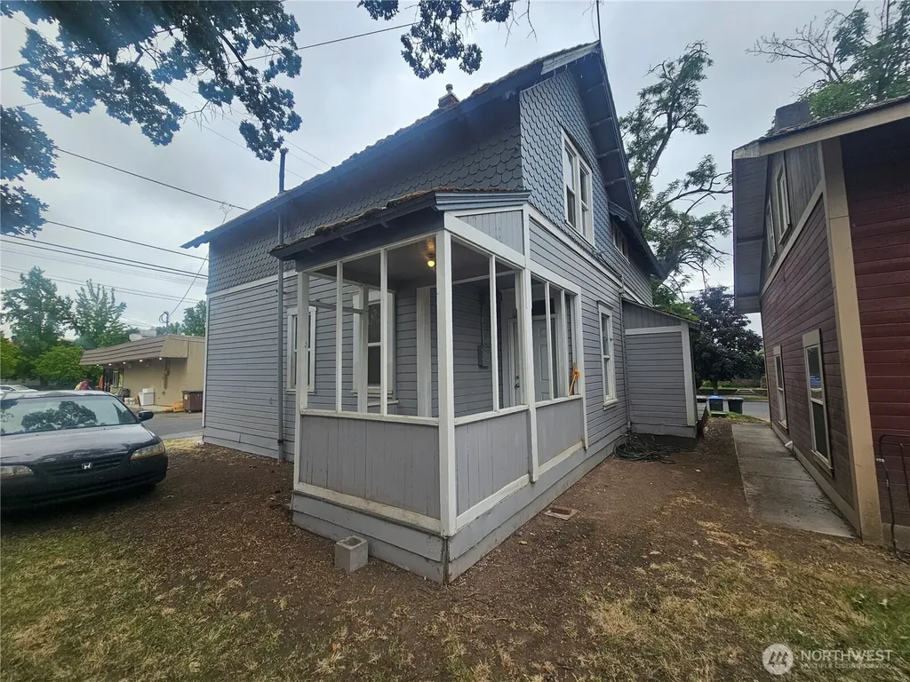 10 N Touchet Street Walla Walla WA 99362