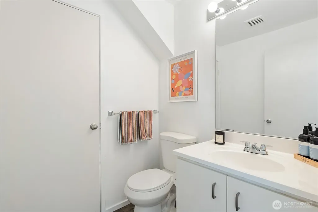 1926 Fairview Avenue E Seattle WA 98102