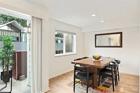 1926 Fairview Avenue E Seattle WA 98102