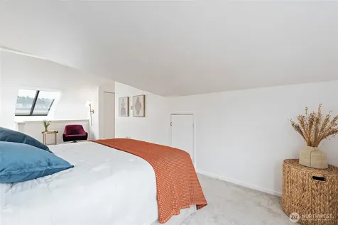 1926 Fairview Avenue E Seattle WA 98102