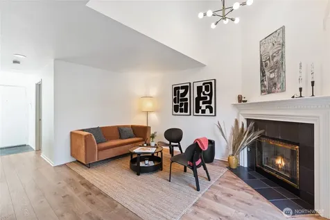 1926 Fairview Avenue E Seattle WA 98102