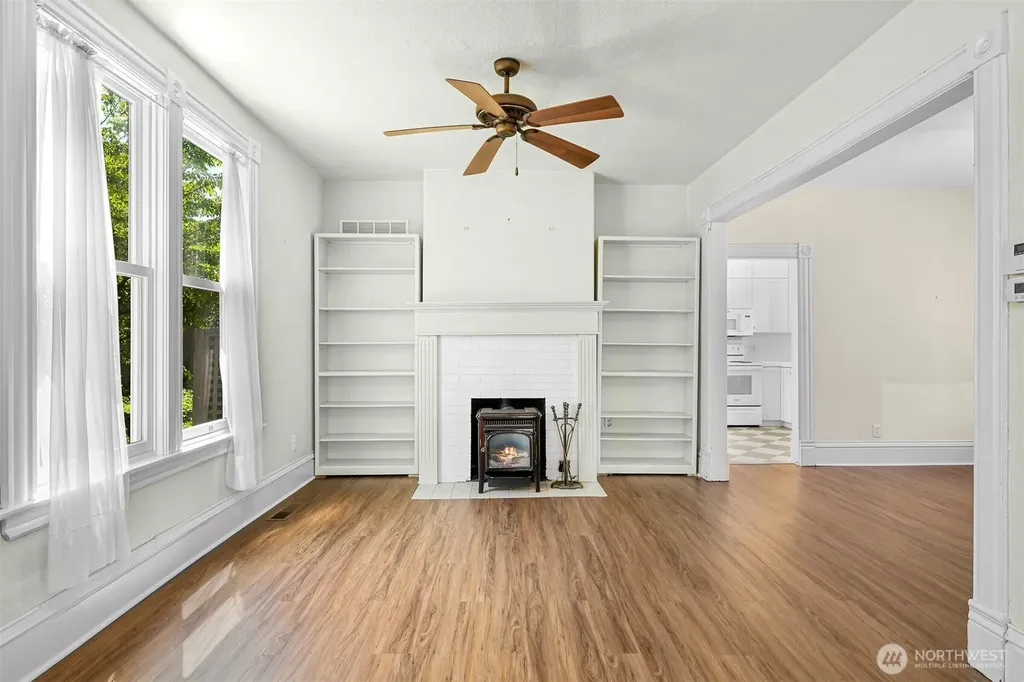 306 Potter Bellingham WA 98225