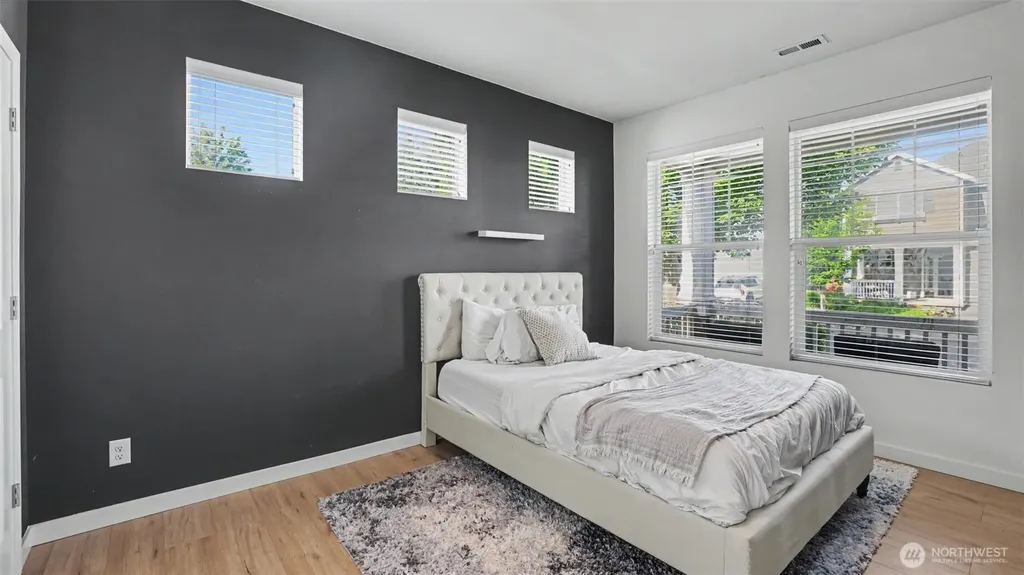 27442 209th Court SE Maple Valley WA 98038