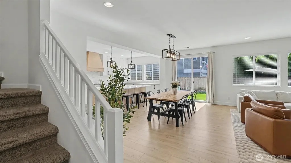 27442 209th Court SE Maple Valley WA 98038